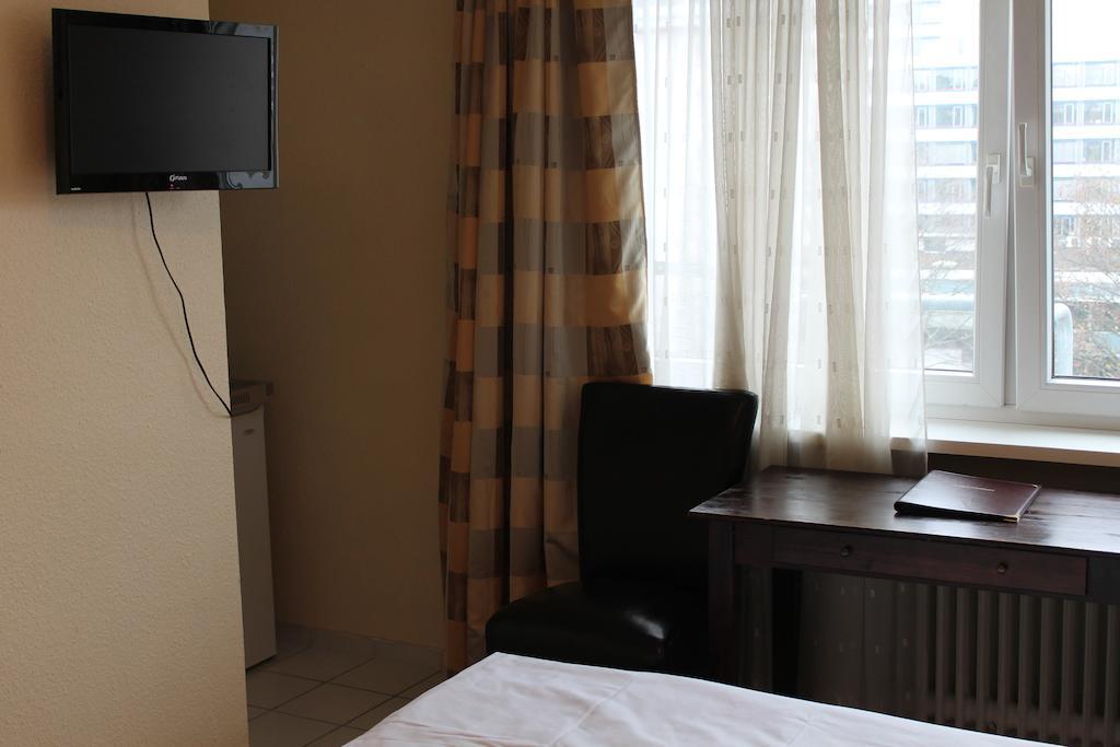 City Hotel Frankfurt Frankfurt am Main Oda fotoğraf