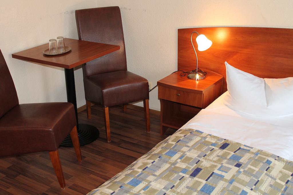 City Hotel Frankfurt Frankfurt am Main Oda fotoğraf